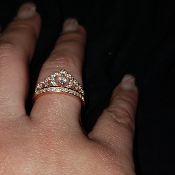 Jewelry - 🆕️Tiara Ring